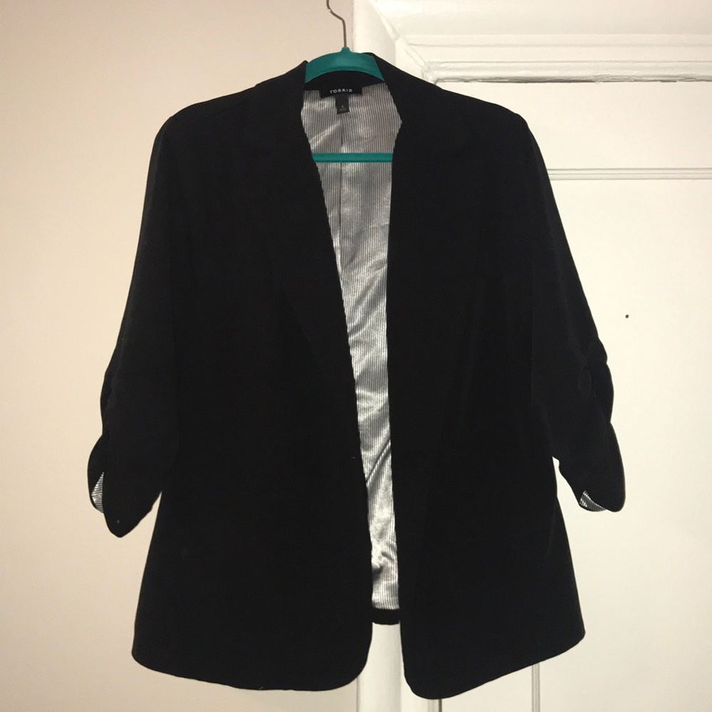 Black Blazer - 3/4 sleeves